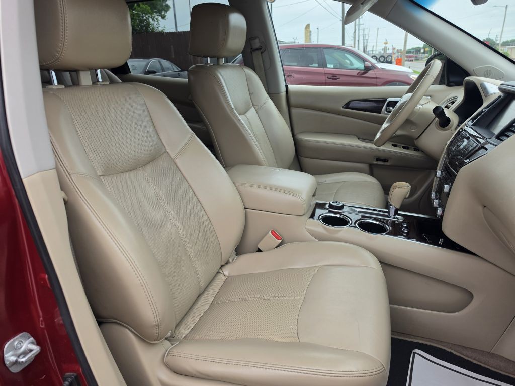 2015 Nissan Pathfinder Image 20