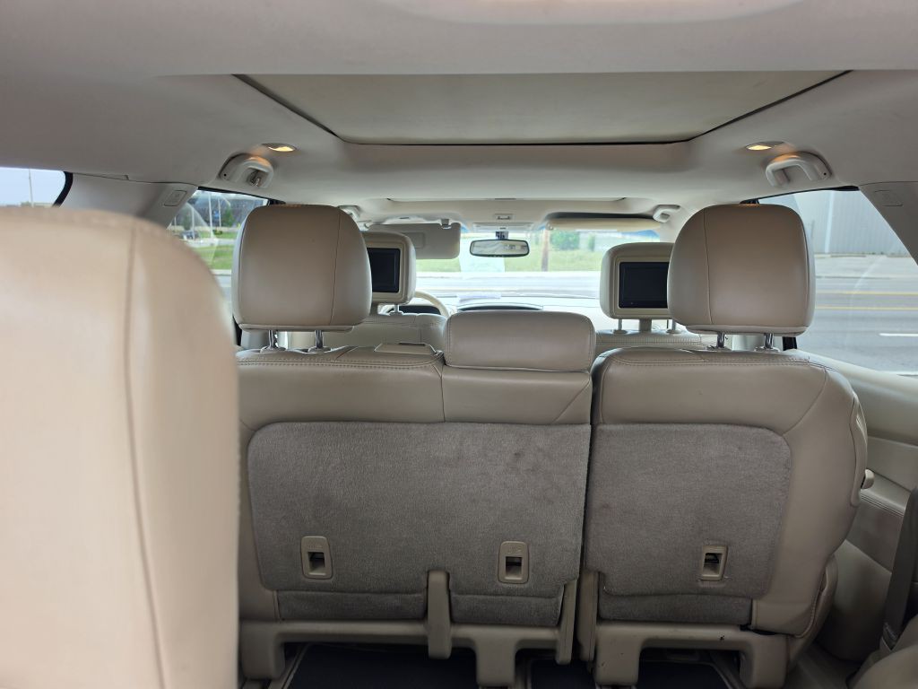 2015 Nissan Pathfinder Image 30