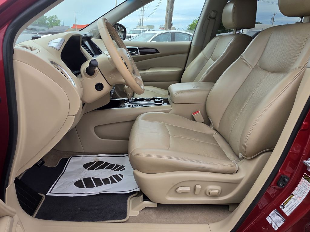 2015 Nissan Pathfinder Image 38