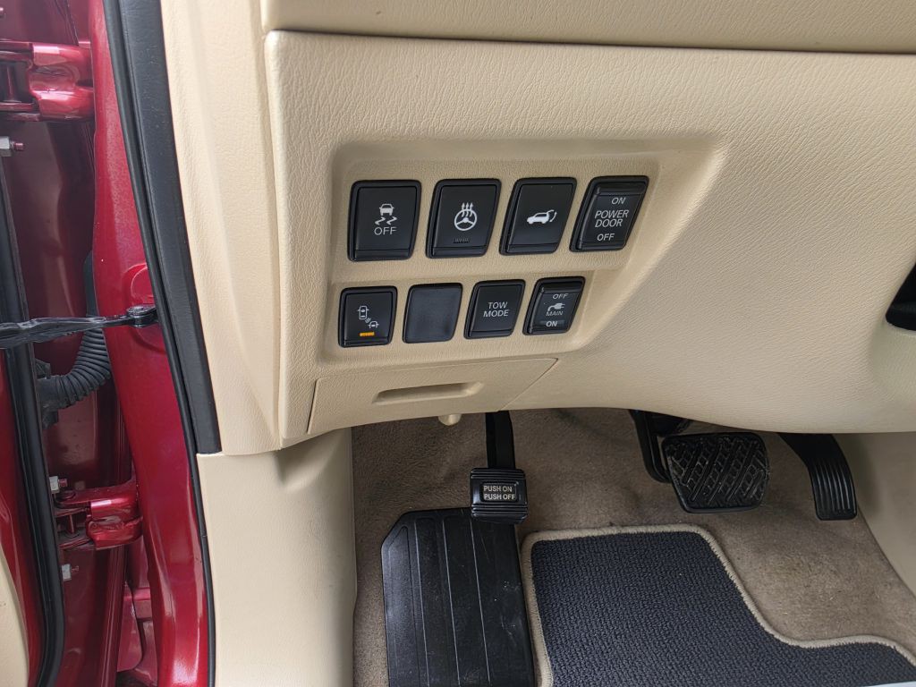 2015 Nissan Pathfinder Image 41