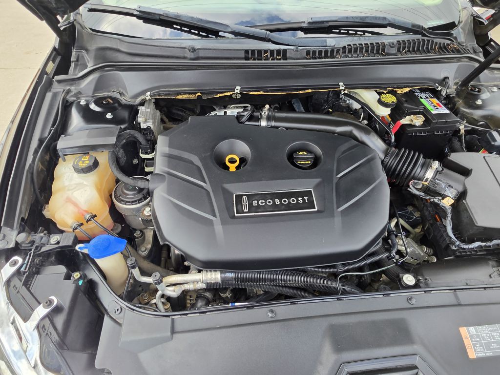 2013 Lincoln MKZ Image 37