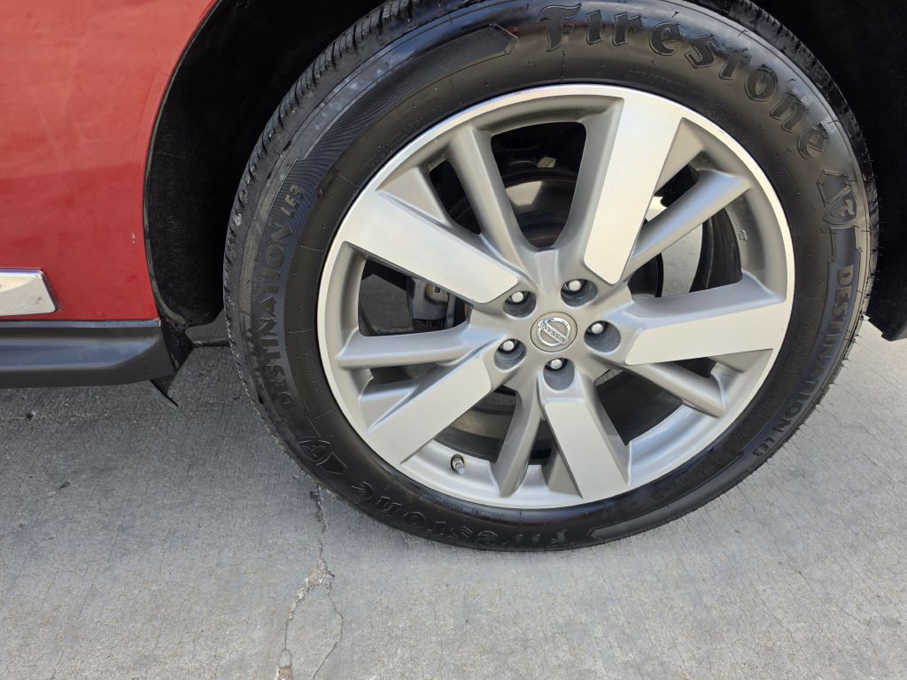 2016 Nissan Pathfinder Image 15