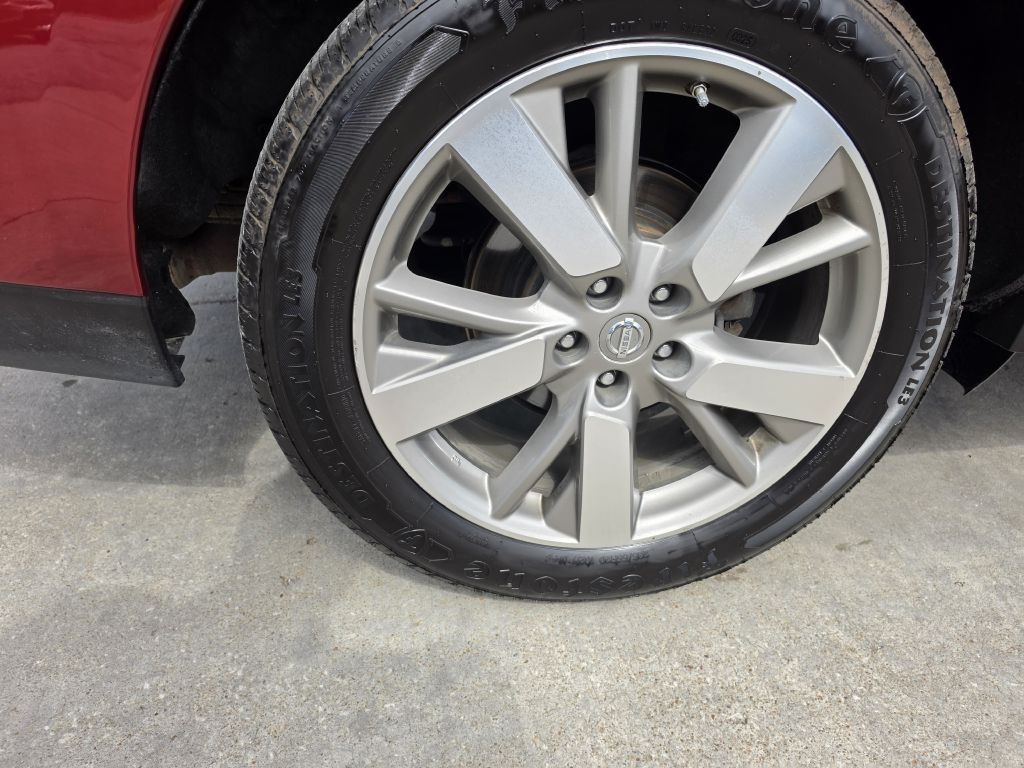 2016 Nissan Pathfinder Image 17