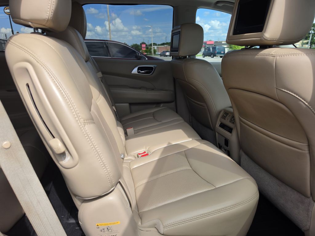 2016 Nissan Pathfinder Image 26