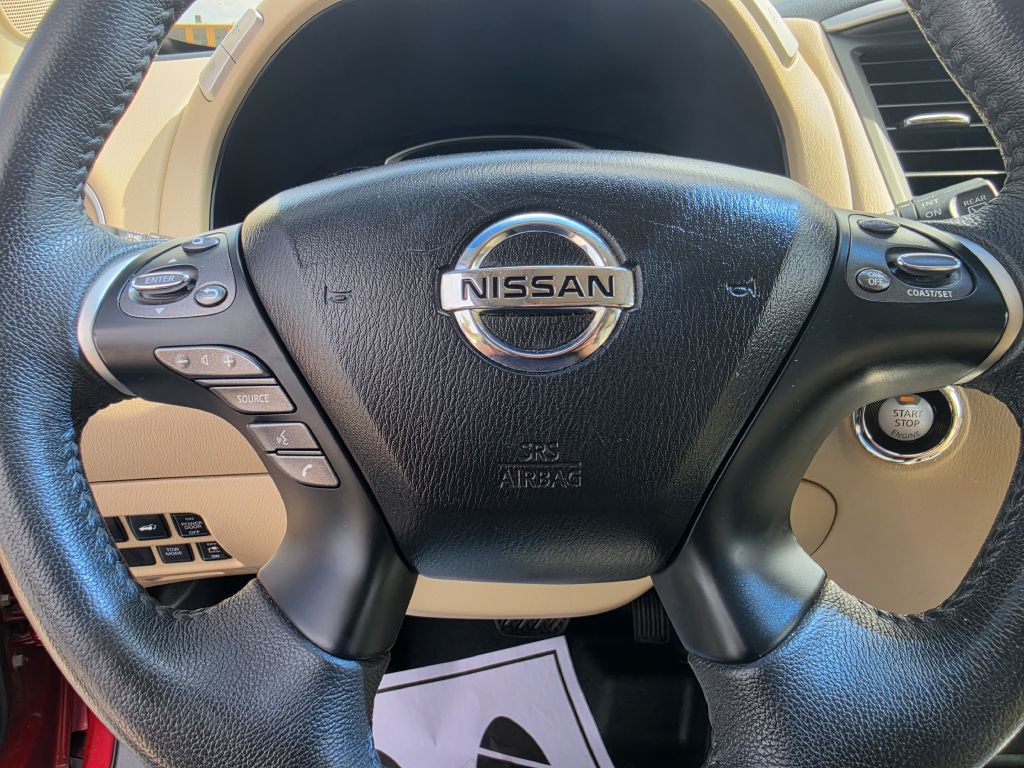 2016 Nissan Pathfinder Image 41