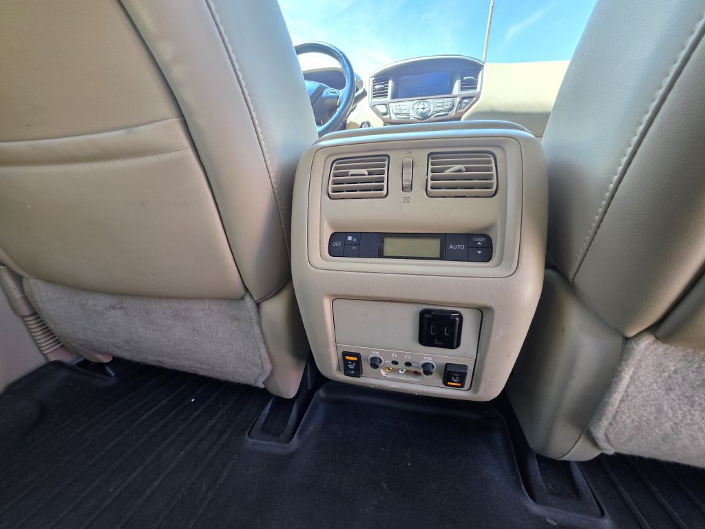 2016 Nissan Pathfinder Image 43