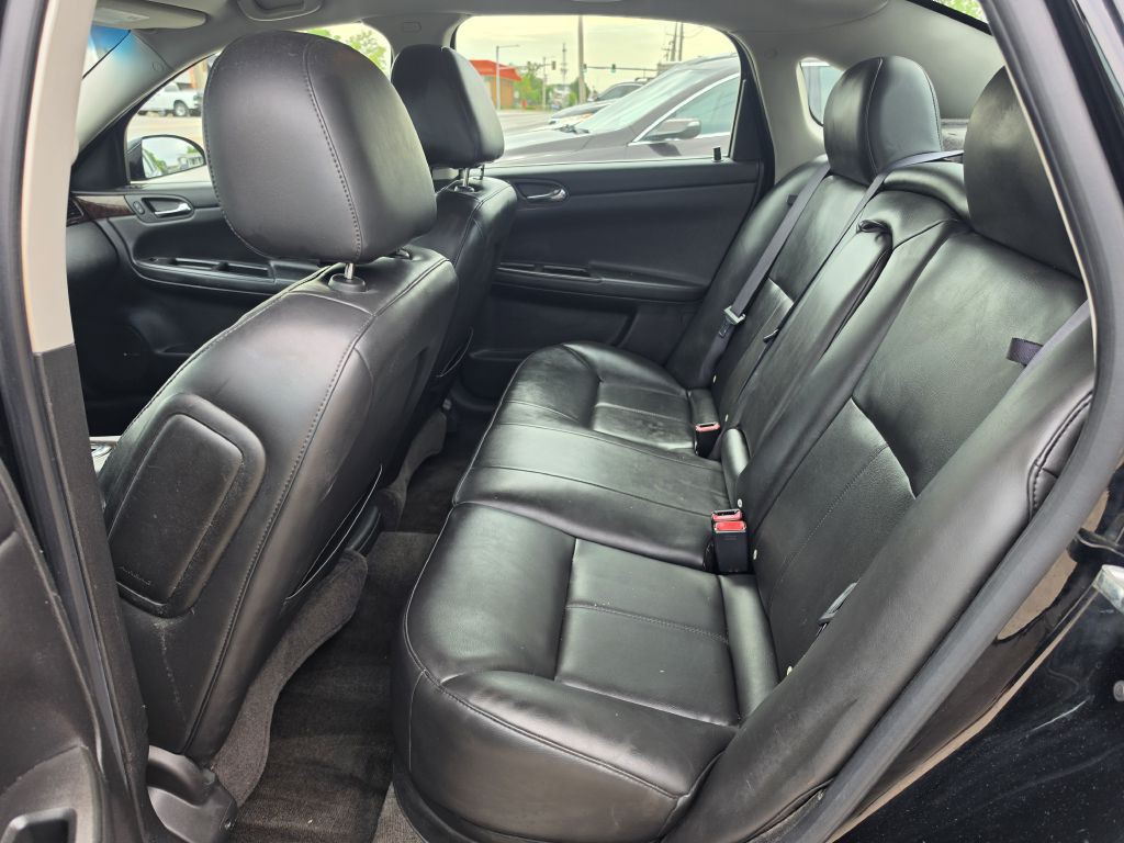 2012 Chevrolet Impala Image 23