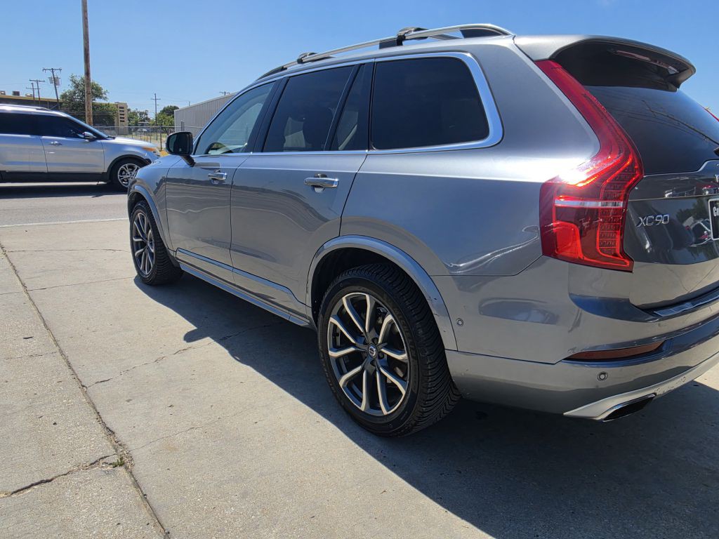 2017 Volvo XC90 Image 7