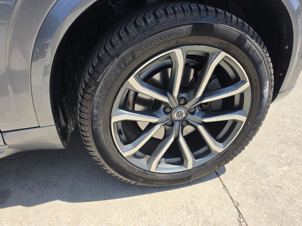2017 Volvo XC90 Image 18