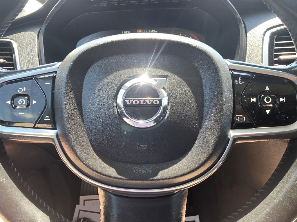 2017 Volvo XC90 Image 43