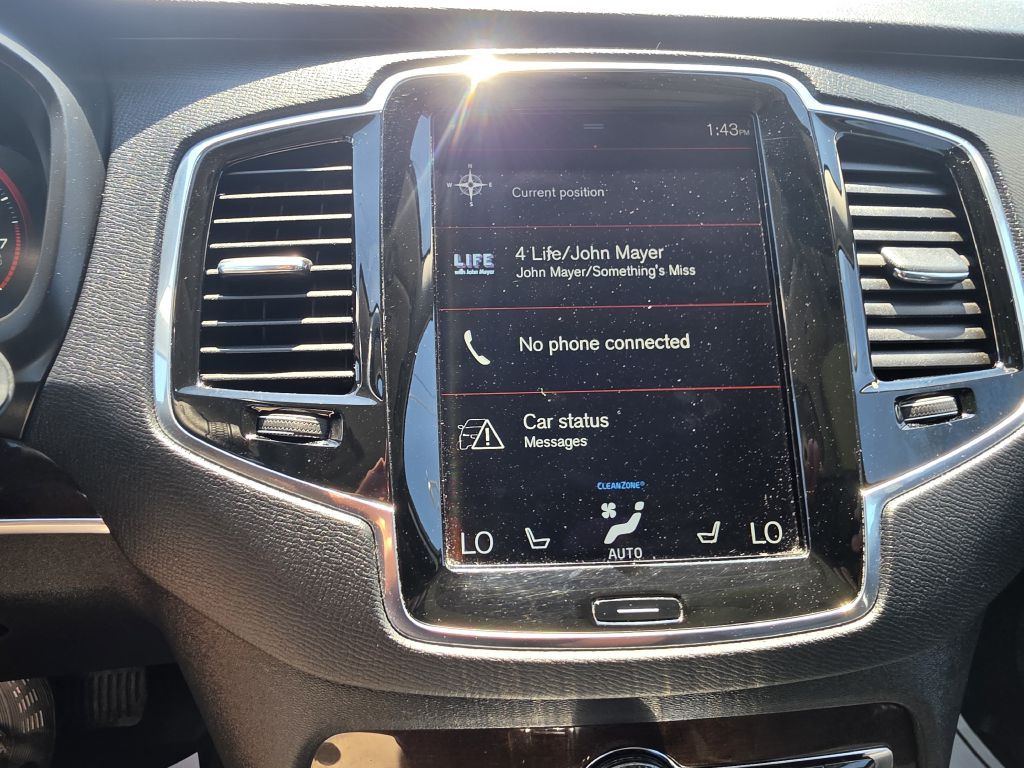 2017 Volvo XC90 Image 45