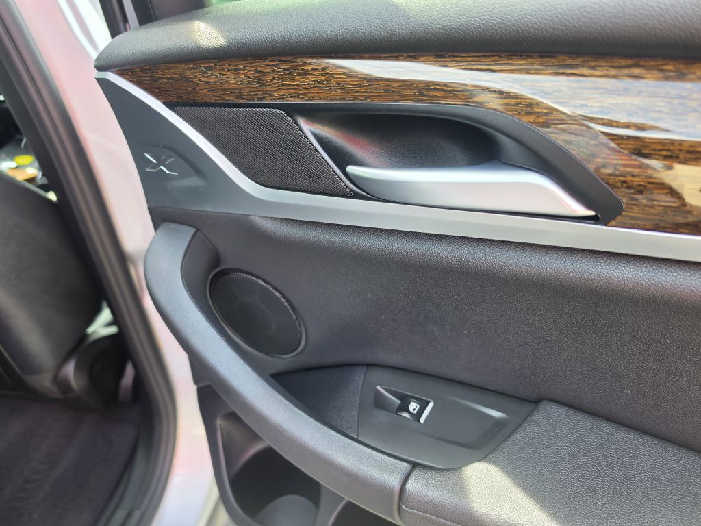 2019 BMW X3 Image 24