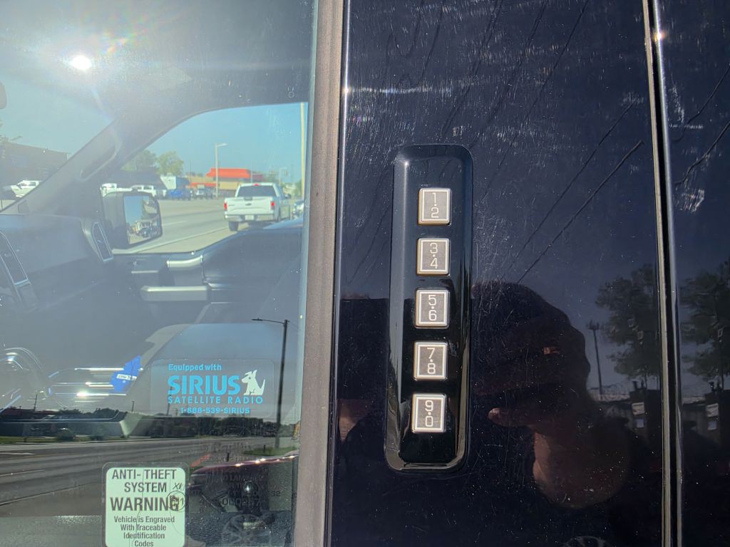 2016 Ford F-150 Image 22
