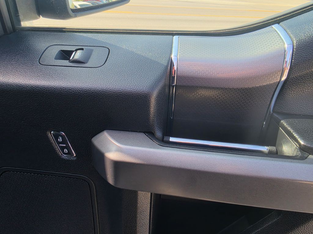 2016 Ford F-150 Image 28
