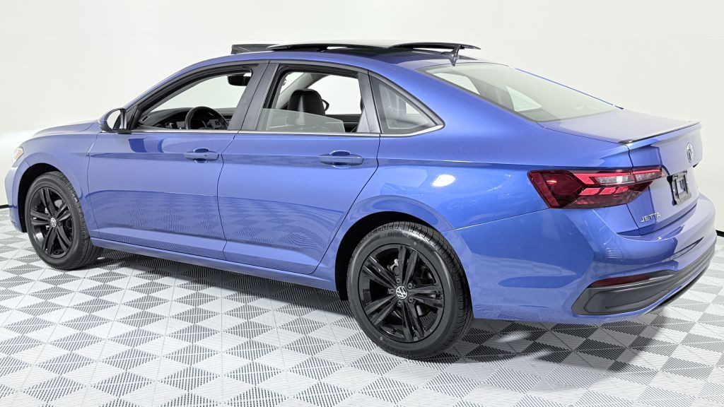 2023 Volkswagen Jetta Image 6