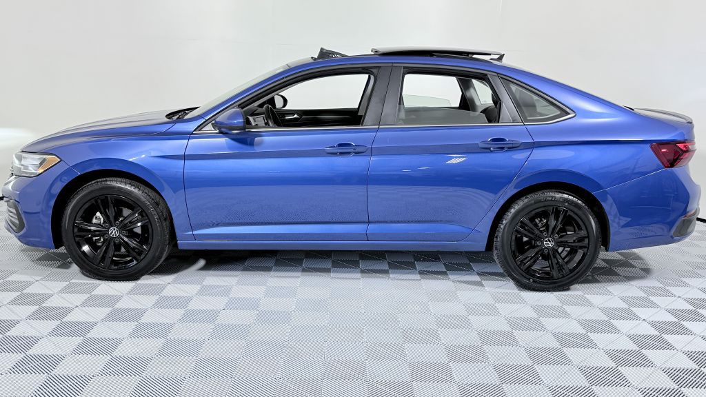 2023 Volkswagen Jetta Image 7