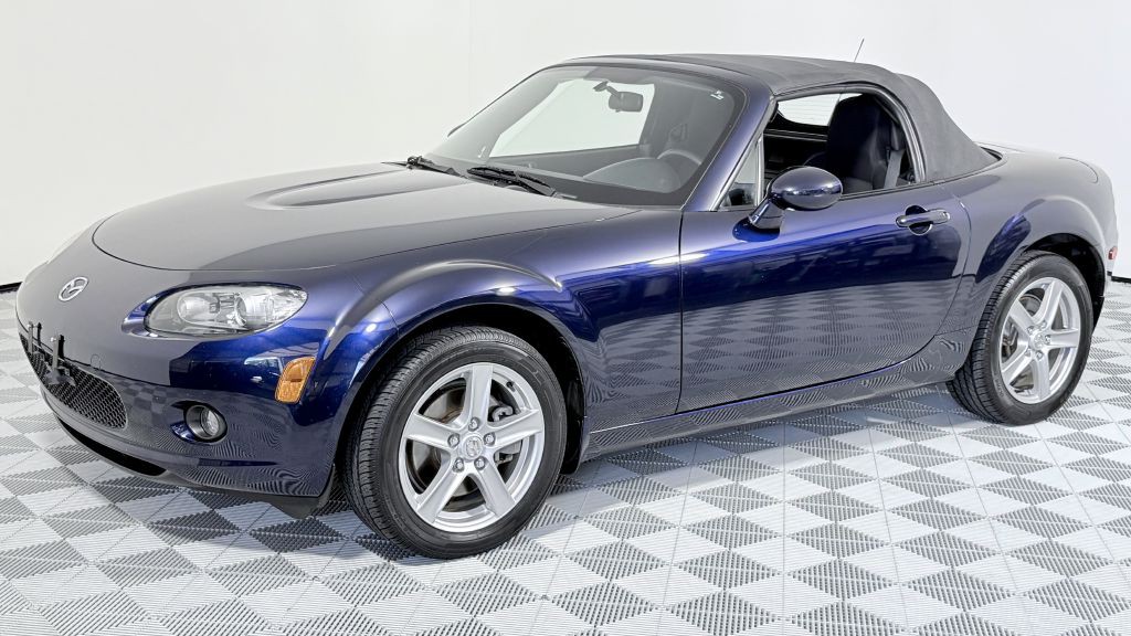2007 Mazda MX-5 Miata Image 8