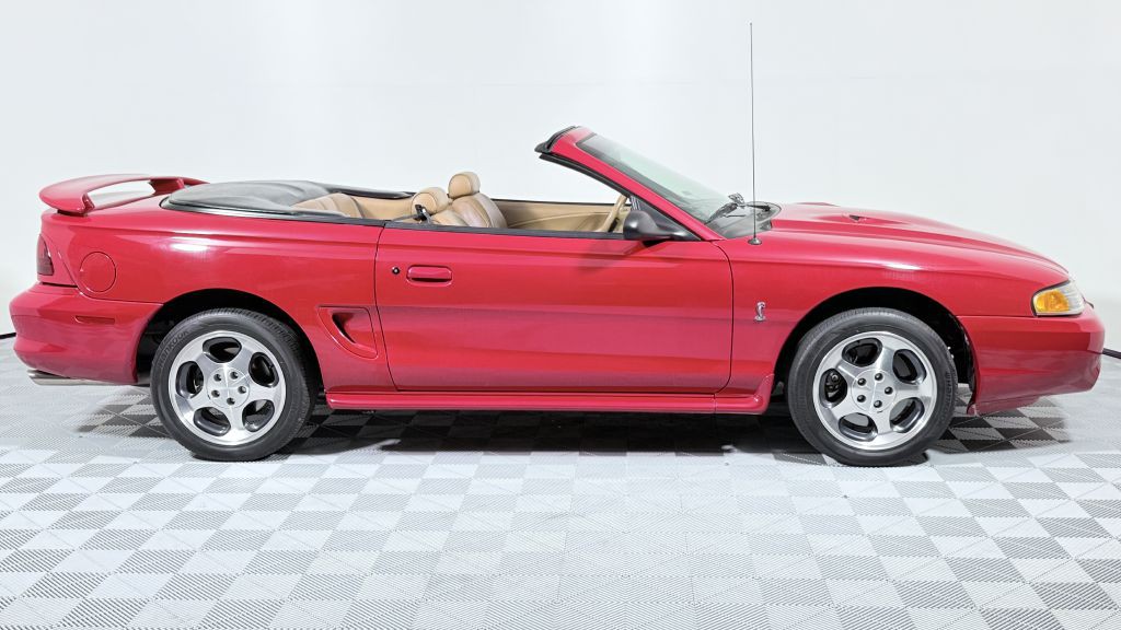 1997 Ford Mustang Image 3
