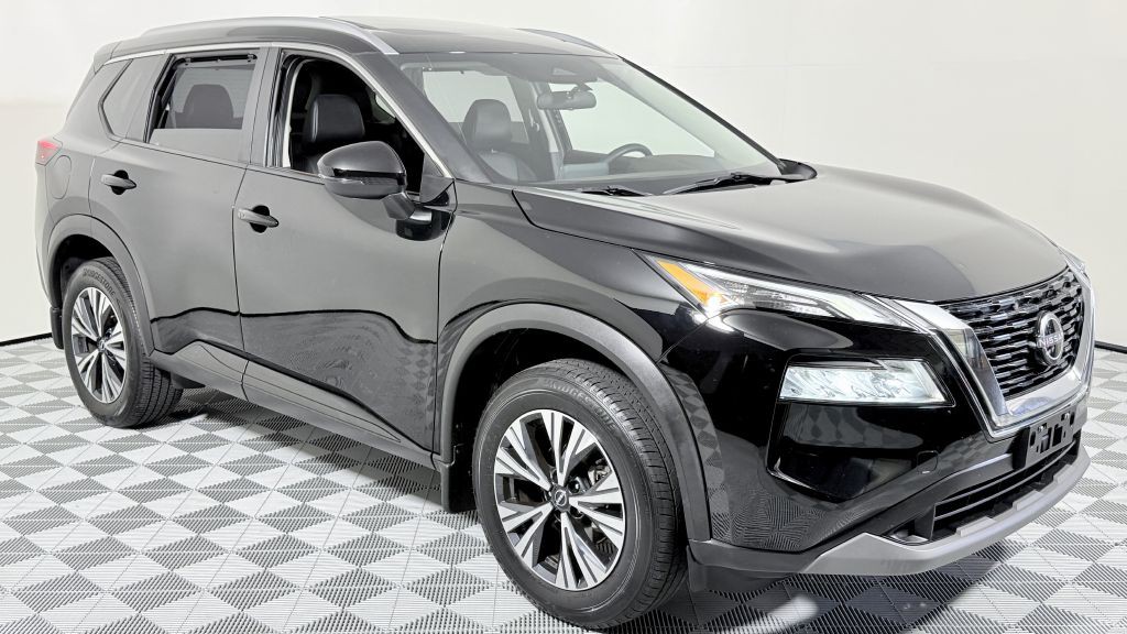 2022 Nissan Rogue Image 1