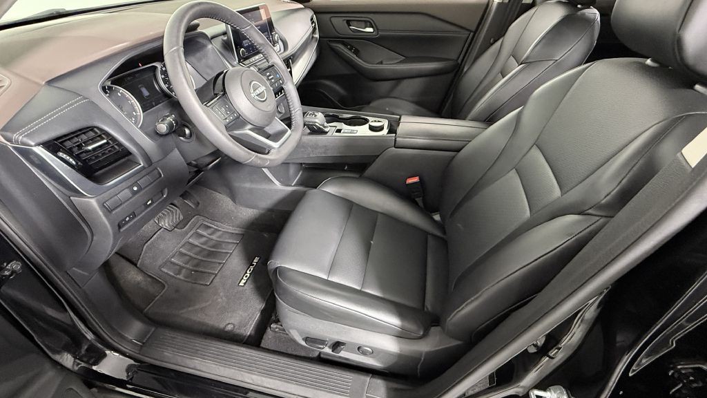 2022 Nissan Rogue Image 10
