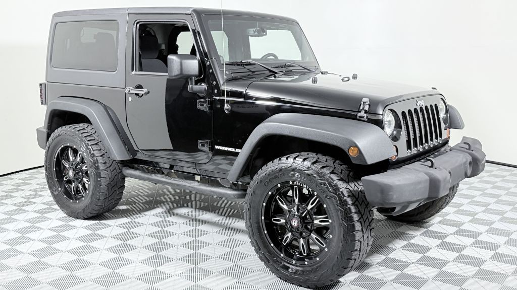 2013 Jeep Wrangler Image 1