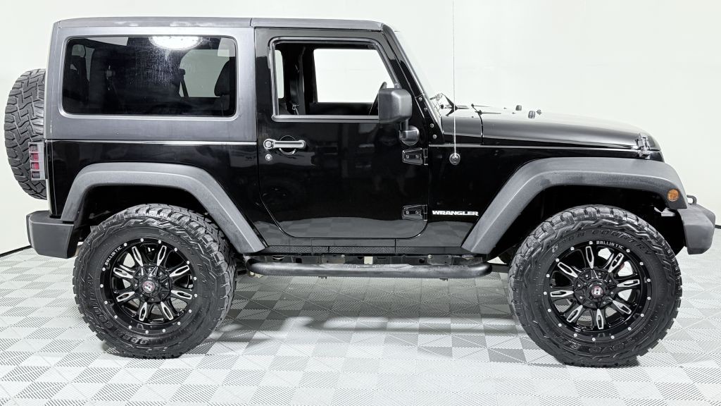2013 Jeep Wrangler Image 3