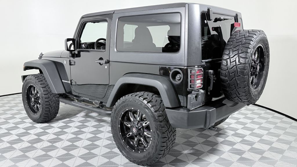 2013 Jeep Wrangler Image 6