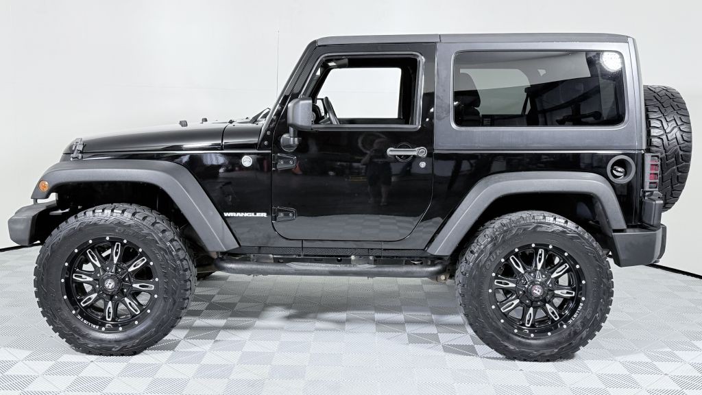 2013 Jeep Wrangler Image 7