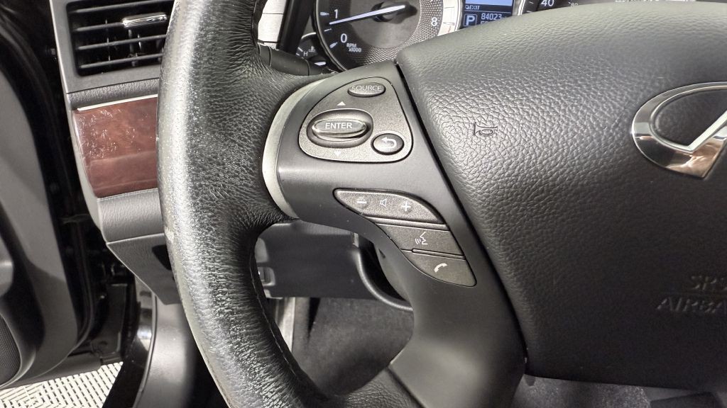 2018 INFINITI Q70 Image 14