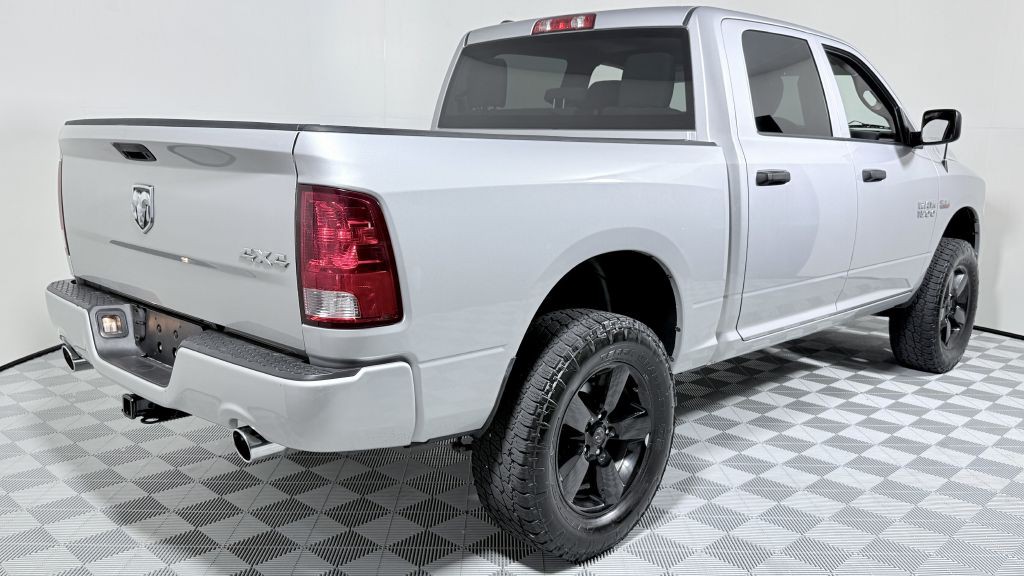 2015 RAM 1500 Image 4