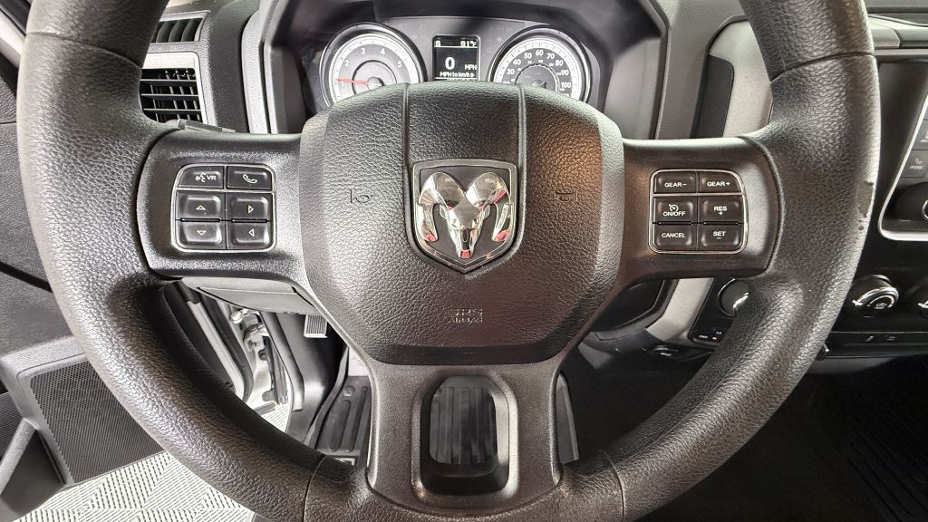 2015 RAM 1500 Image 12