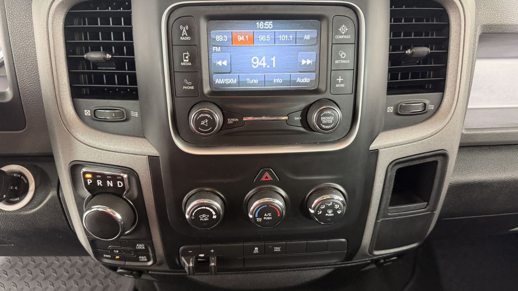 2015 RAM 1500 Image 15