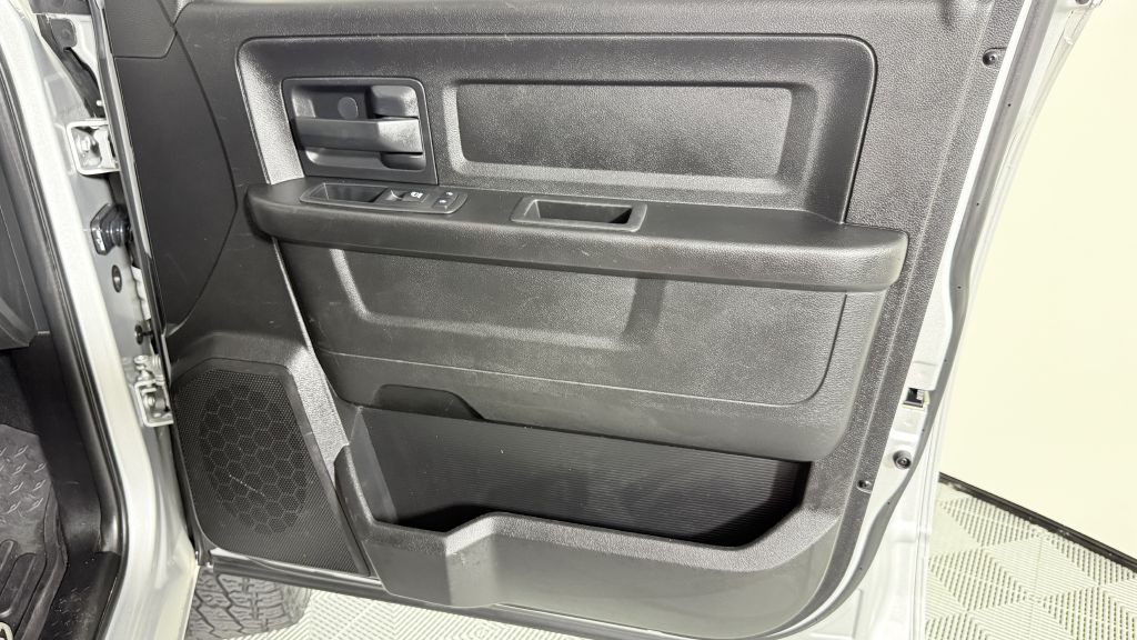 2015 RAM 1500 Image 23