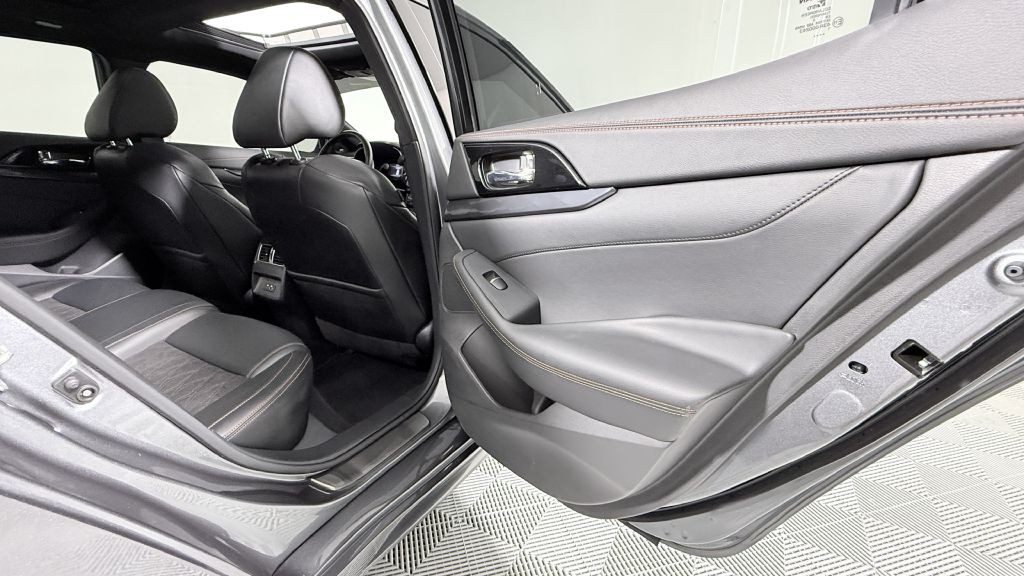 2020 Nissan Maxima Image 26