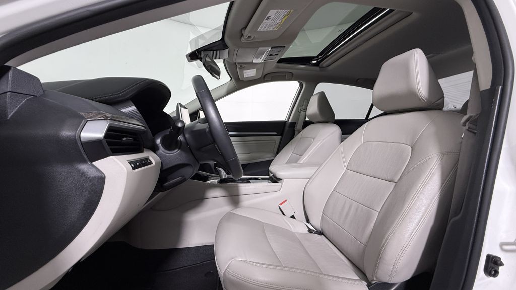 2022 Nissan Altima Image 20