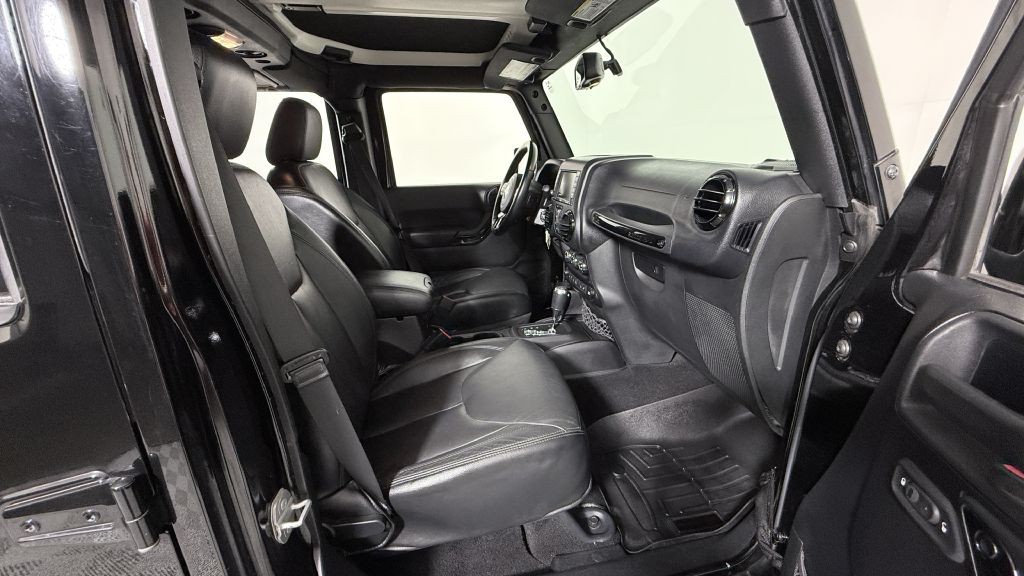 2015 Jeep Wrangler Unlimited Image 26