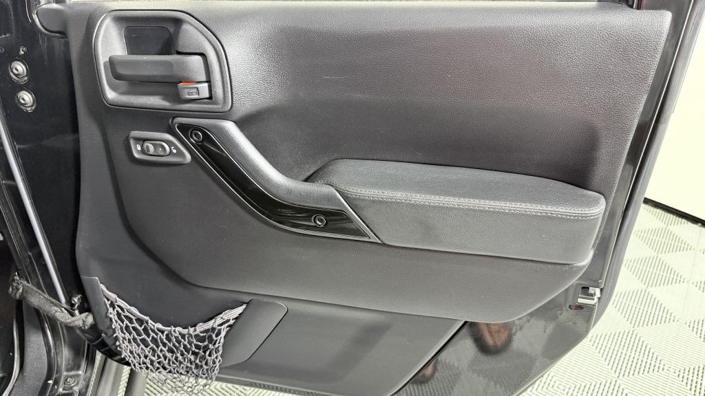 2015 Jeep Wrangler Unlimited Image 27