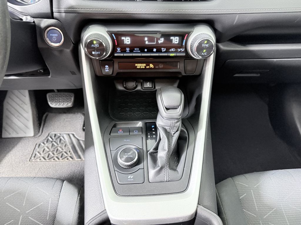 2021 Toyota Rav4 Image 17