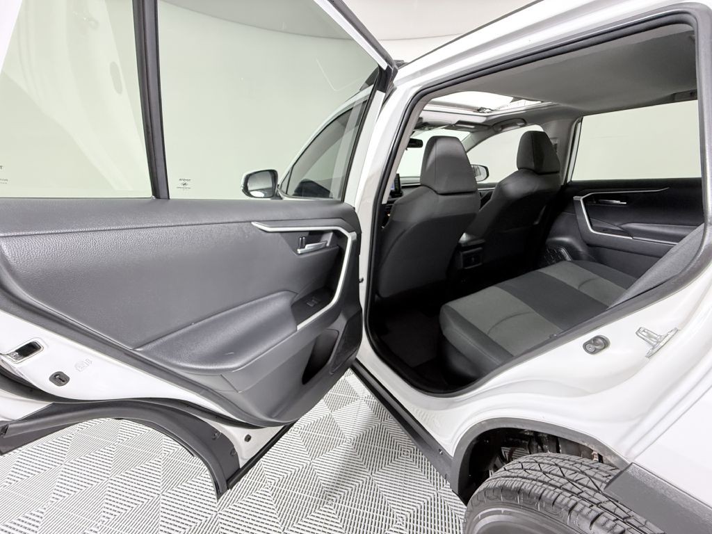 2021 Toyota Rav4 Image 20