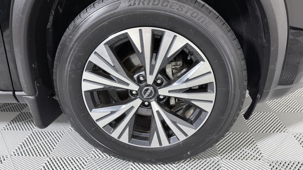 2023 Nissan Rogue Image 28