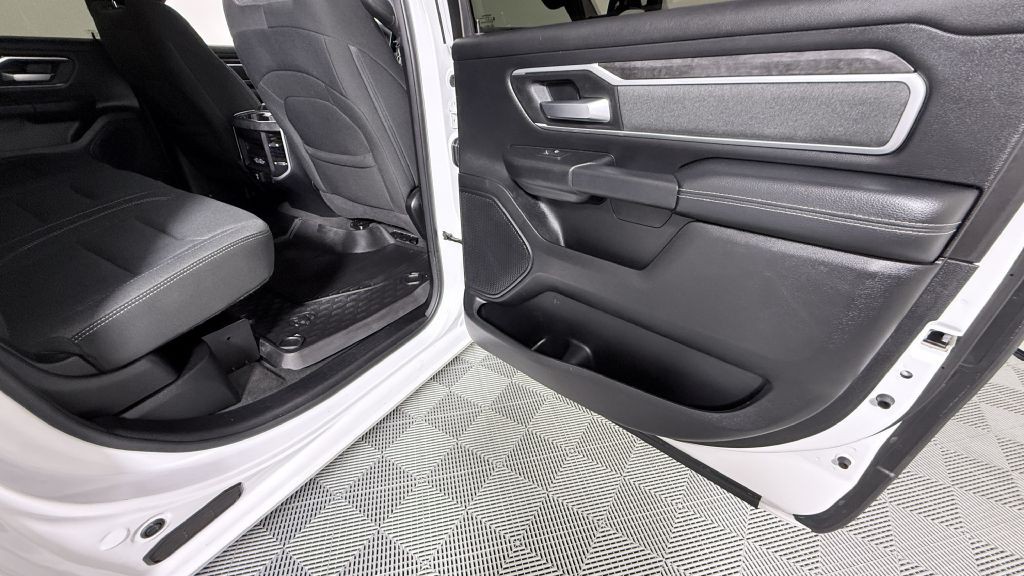 2021 RAM 1500 Image 25