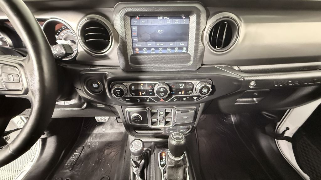 2021 Jeep Wrangler Unlimited Image 15