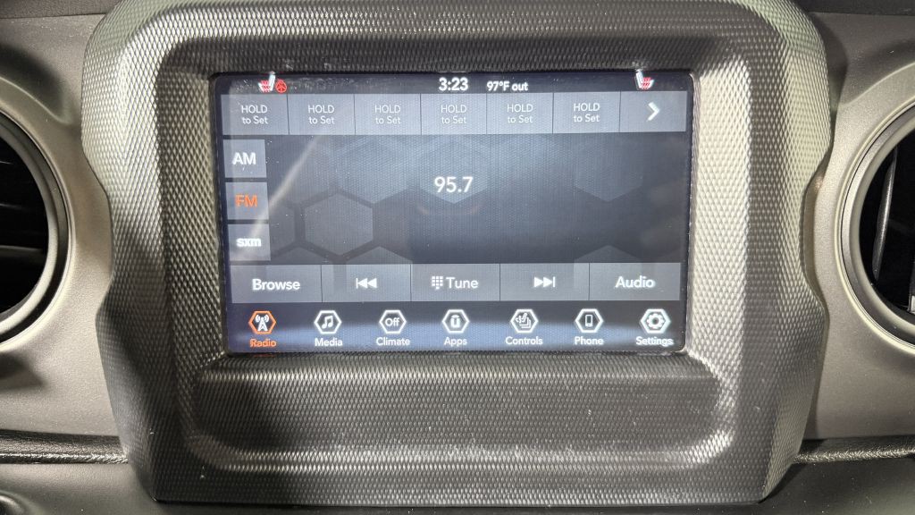 2021 Jeep Wrangler Unlimited Image 16