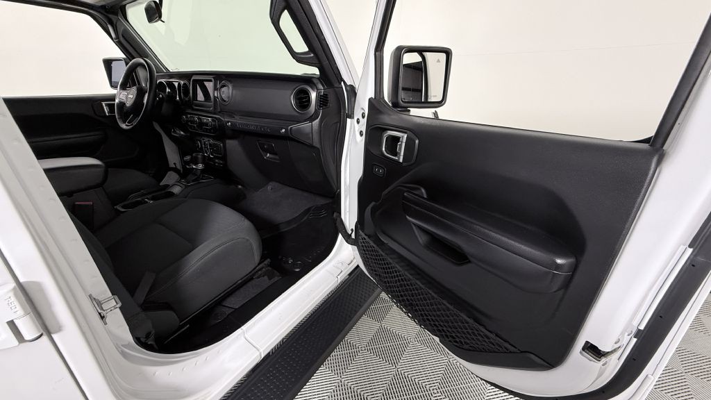 2021 Jeep Wrangler Unlimited Image 27