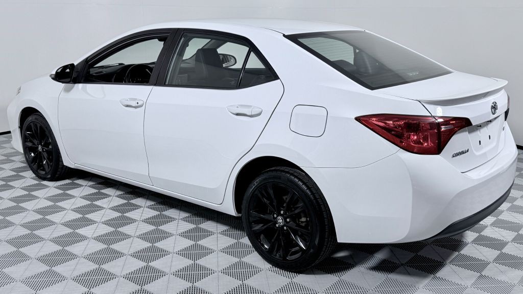 2017 Toyota Corolla Image 6