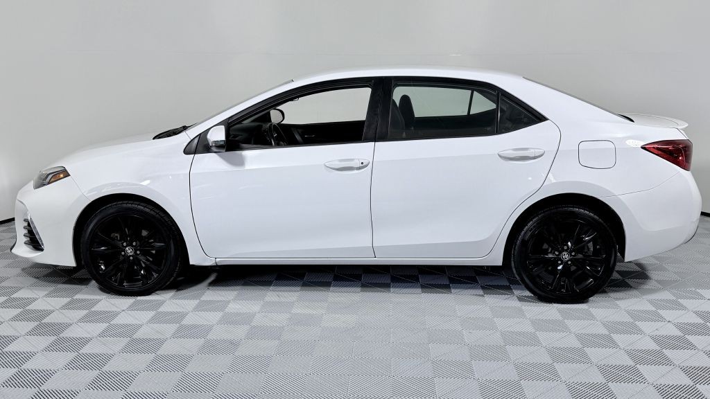 2017 Toyota Corolla Image 7