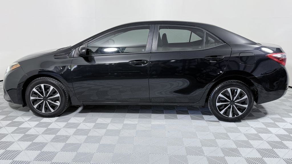 2016 Toyota Corolla Image 6