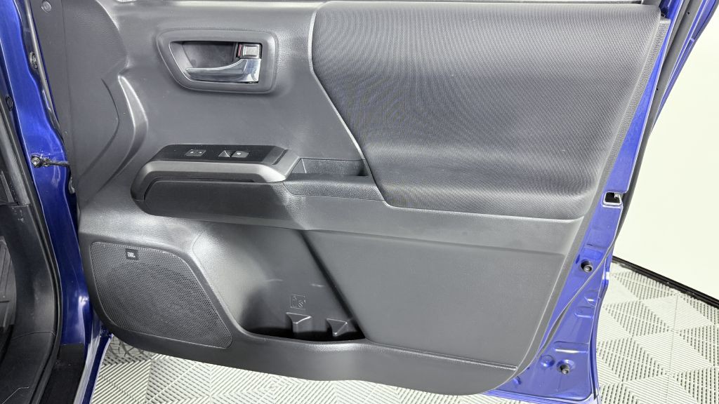 2022 Toyota Tacoma Image 29