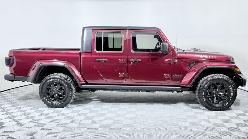2021 Jeep Gladiator Image 3