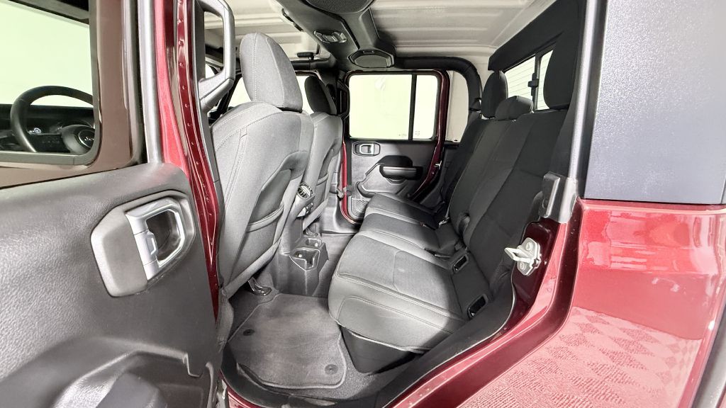 2021 Jeep Gladiator Image 22